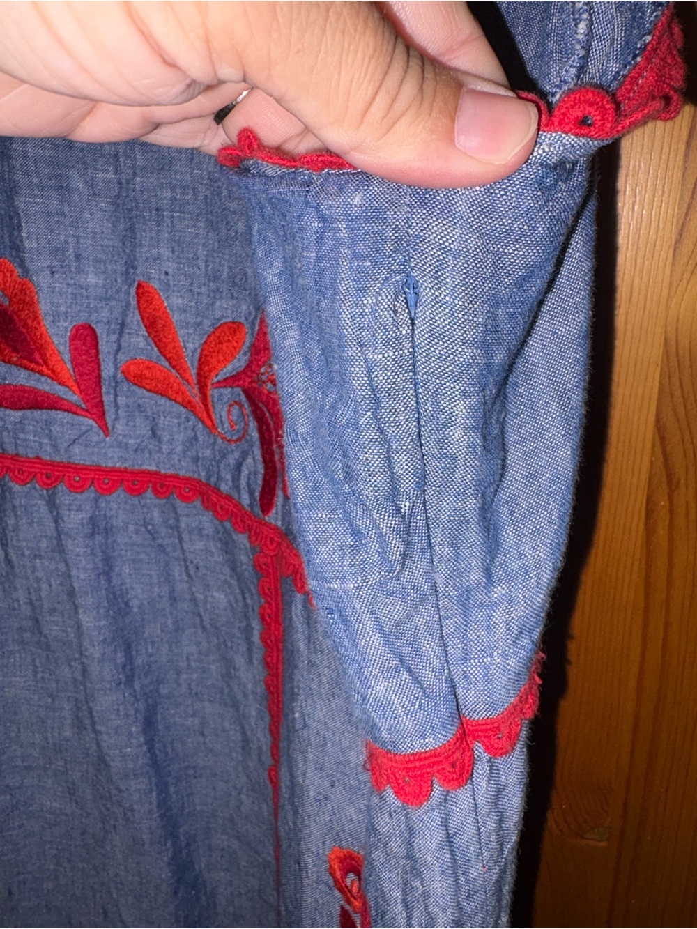 Boden Blue Chambray Sheath Dress with Red Floral Embroidery 18L - Picture 3 of 4